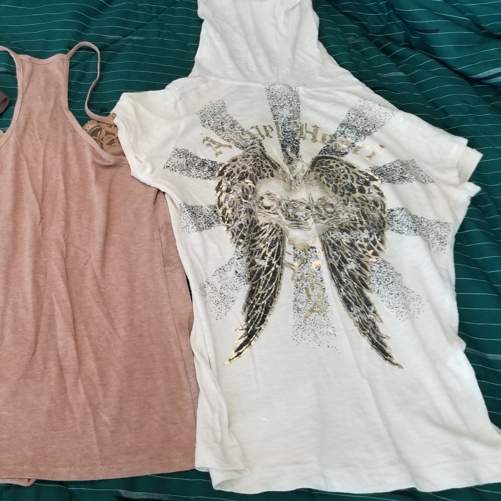 THREE Shirts - Picture 5 of 6